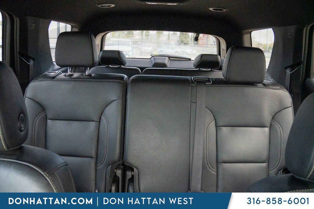 Used 2023 Chevrolet Traverse LT AWD/4WD image 22