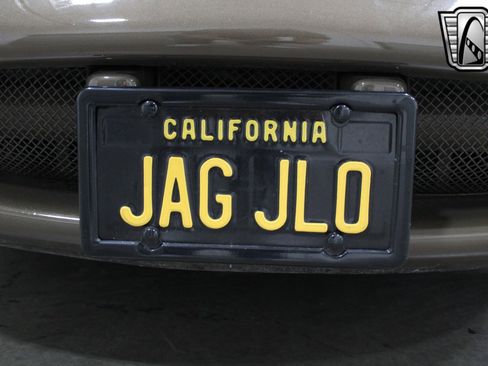 Used 2001 Jaguar XK8 Convertible image 14