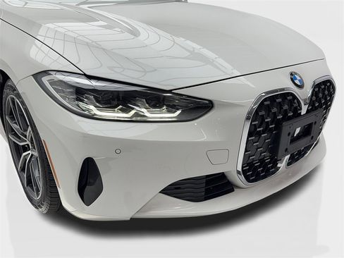 Used 2024 BMW 430i Convertible image 5