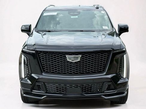 New 2026 Cadillac Escalade ESV V w/ LPO, ONYX Package AWD/4WD image 9