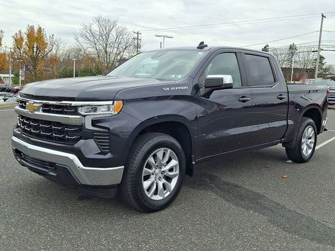Used 2022 Chevrolet Silverado 1500 LT image 3