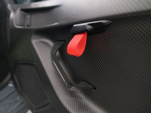 Used 2023 Lamborghini Huracan STO RWD image 43