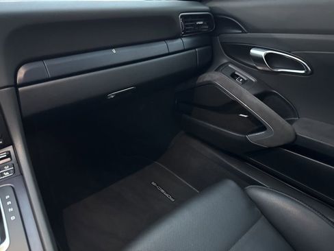 Used 2015 Porsche 911 Carrera GTS image 26
