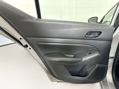 Used 2024 Nissan Altima 2.5 SV image 25