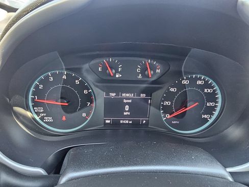 Used 2022 Chevrolet Malibu LS FWD image 32