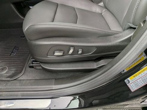 New 2025 Cadillac XT6 Premium Luxury w/ LPO, Floor Liner Package image 19