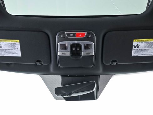 Used 2025 Kia Telluride SX FWD image 19