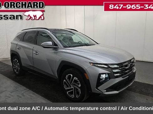 Used 2025 Hyundai Tucson Limited AWD/4WD image 2