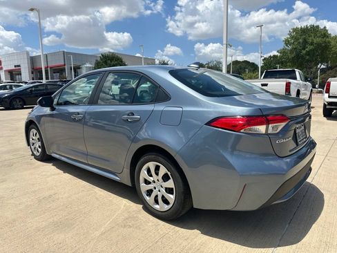 Used 2022 Toyota Corolla LE FWD image 8