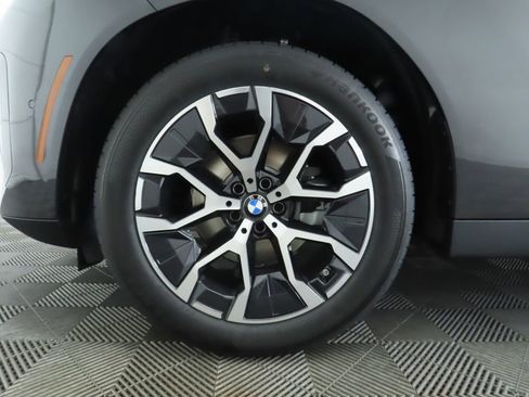 Used 2025 BMW X3 xDrive30i w/ Premium Package image 30
