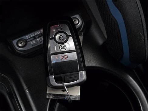 Used 2022 Ford Bronco Wildtrak image 19