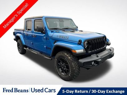 Used 2024 Jeep Gladiator Sport