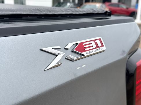 Certified 2023 GMC Sierra 1500 SLT w/ SLT Premium Package image 14