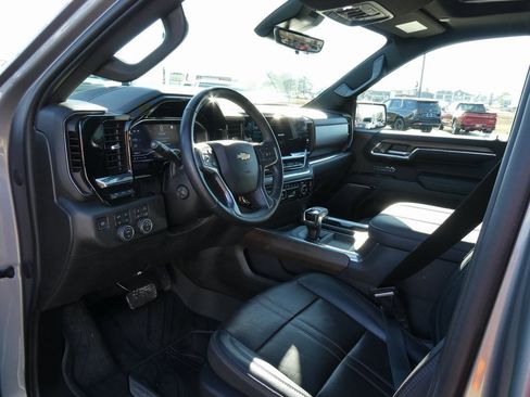 Certified 2023 Chevrolet Silverado 1500 High Country w/ High Country Premium Package image 23