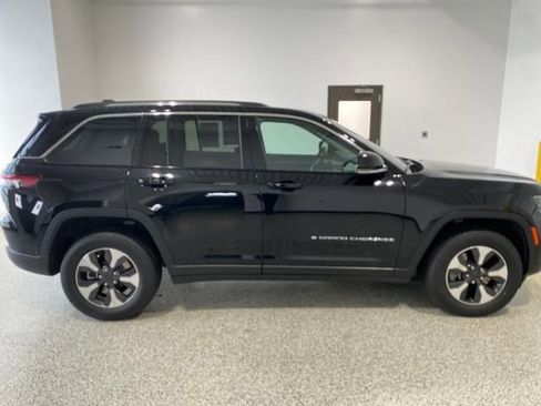 Used 2024 Jeep Grand Cherokee Limited 4xe AWD/4WD image 26