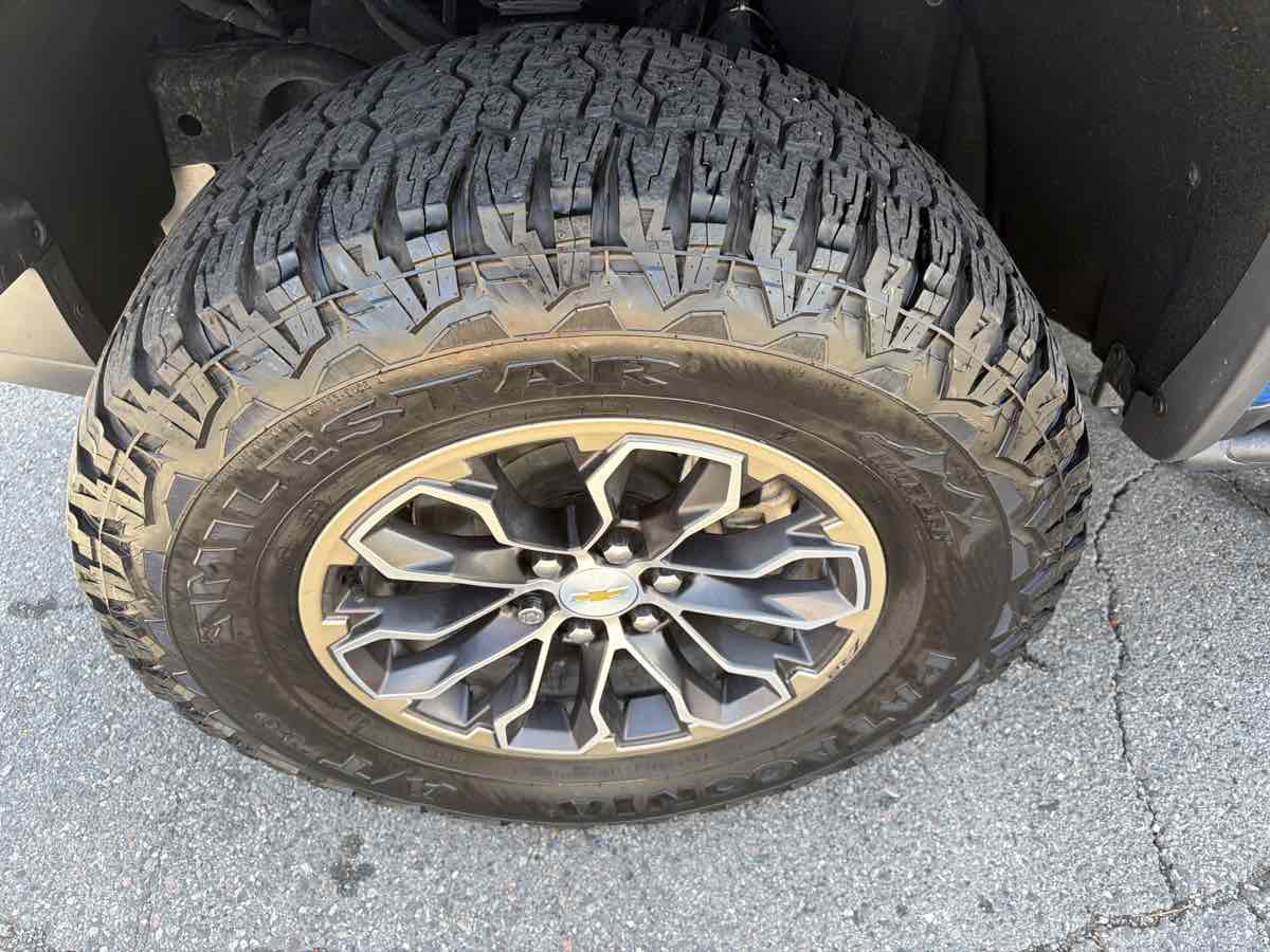 Used 2021 Chevrolet Colorado ZR2 AWD/4WD image 10