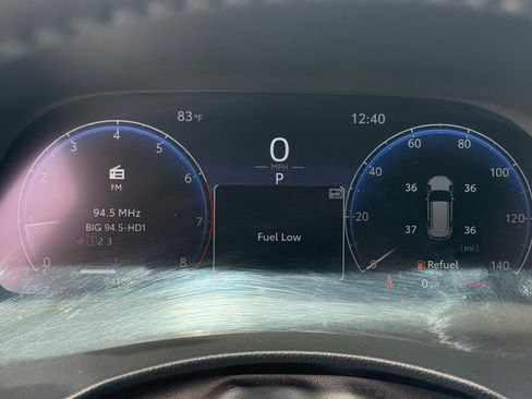 Used 2023 Toyota Highlander Platinum FWD image 24