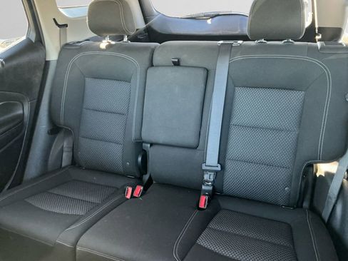 Used 2024 GMC Terrain SLE image 13