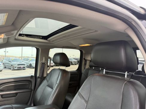 Certified 2014 GMC Sierra 3500 Denali image 14