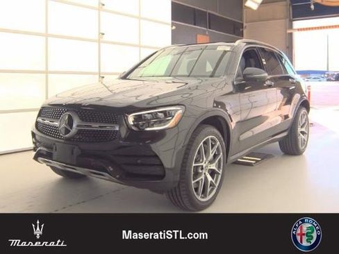 Used 2022 Mercedes-Benz GLC 300 4MATIC w/ AMG Line image 3