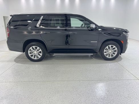 Used 2024 Chevrolet Tahoe Premier AWD/4WD image 6