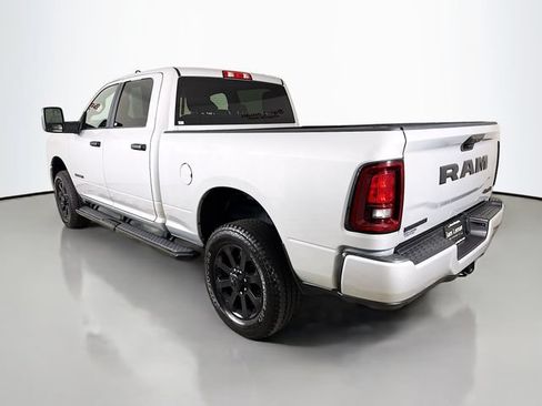 Used 2026 RAM 2500 Big Horn AWD/4WD image 5
