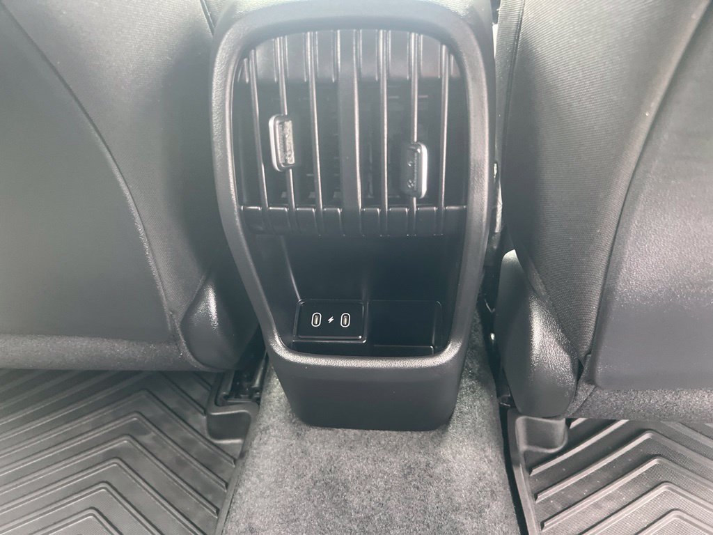 Used 2025 Hyundai Kona SEL AWD/4WD image 42