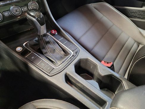 Used 2024 Volkswagen Jetta SE image 26