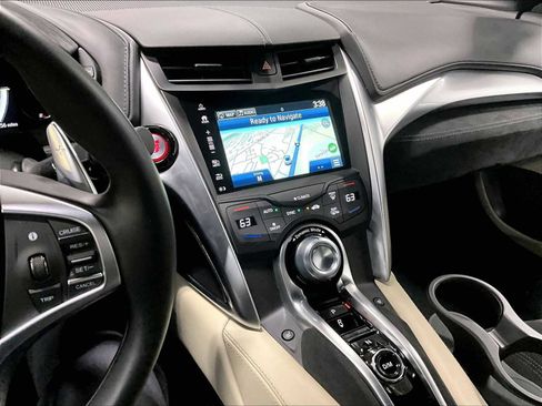 Used 2021 Acura NSX image 15