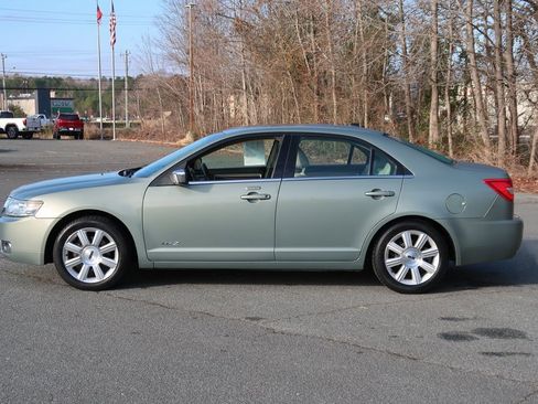 Used 2009 Lincoln MKZ Base image 8