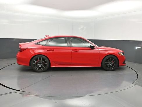 Used 2023 Honda Civic Sport image 29