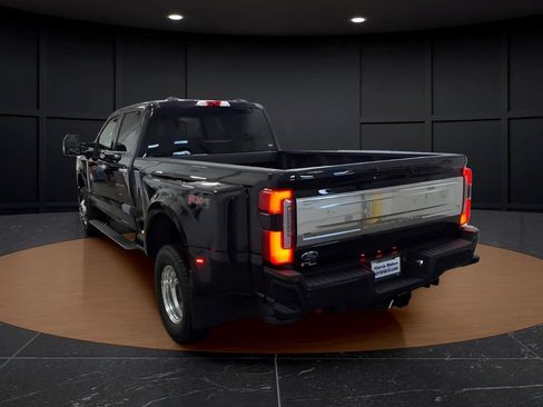 New 2026 Ford F350 Platinum w/ Platinum Plus Package AWD/4WD image 4