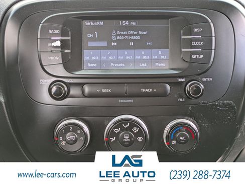 Used 2019 Kia Soul FWD image 16
