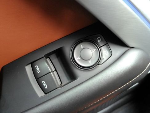 Used 2017 Chevrolet Camaro SS image 26