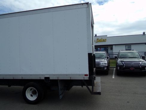 Used 2017 Ford E-450 and Econoline 450 Super Duty w/ Power Windows & Locks Group image 49