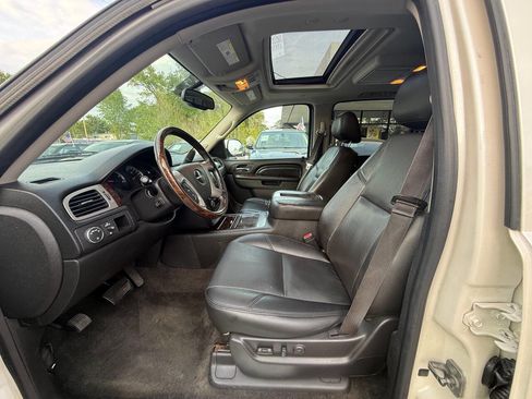 Used 2013 GMC Yukon XL Denali image 10