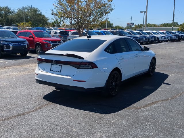 Used 2025 Honda Accord SE image 5