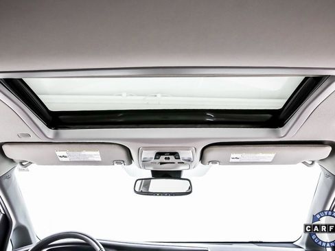 Used 2020 Toyota Sienna XLE image 15