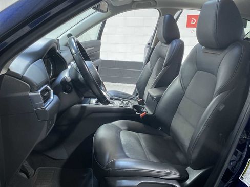 Used 2017 MAZDA CX-5 Touring w/ Preferred Equipment Package AWD/4WD image 11