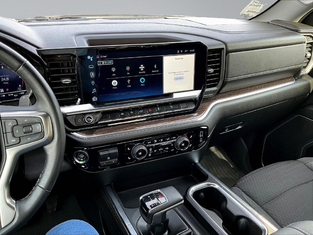 Used 2023 Chevrolet Silverado 1500 LT AWD/4WD image 12
