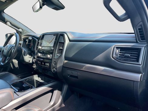 Used 2023 Nissan Titan PRO-4X w/ Pro-4x Convenience Package AWD/4WD image 30