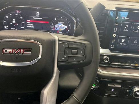 Used 2024 GMC Sierra 2500 SLT w/ SLT Premium Package AWD/4WD image 21