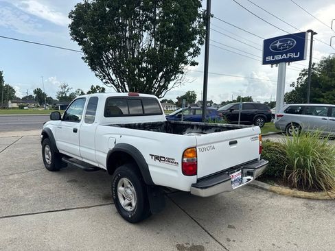 Used 2003 Toyota Tacoma PreRunner RWD image 5