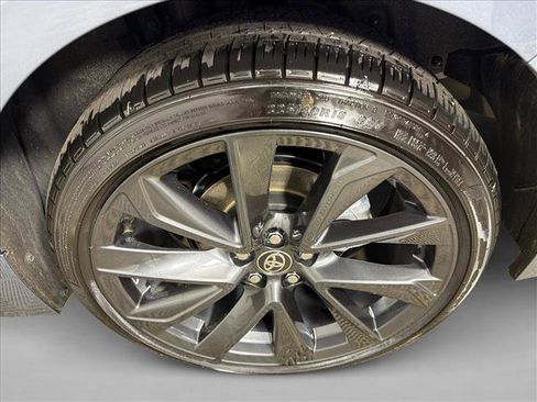 Used 2026 Toyota Corolla SE FWD image 19