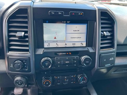 Used 2018 Ford F150 XLT w/ Equipment Group 302A Luxury AWD/4WD image 31