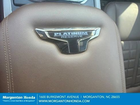 Used 2023 Nissan Titan Platinum Reserve w/ Moonroof Package AWD/4WD image 15