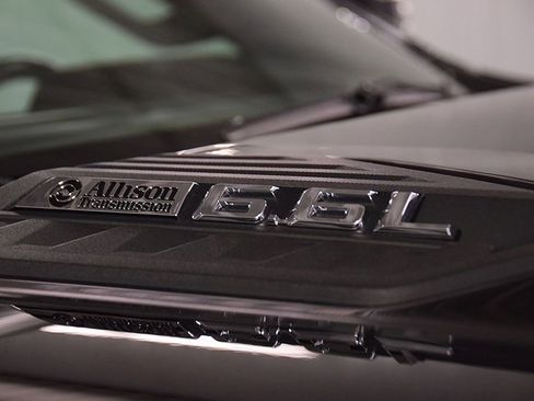 Used 2024 Chevrolet Silverado 2500 High Country w/ Z71 Off-Road Package AWD/4WD image 14