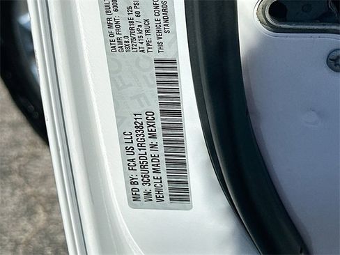 Used 2024 RAM 2500 Big Horn image 29