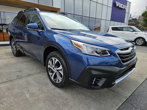 Used 2022 Subaru Outback Limited AWD/4WD image 3