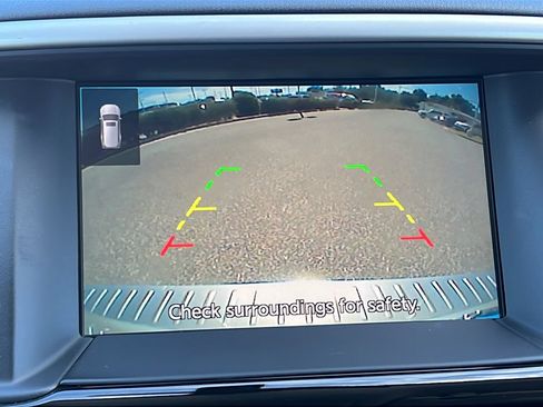 Used 2020 Nissan Pathfinder S FWD image 18